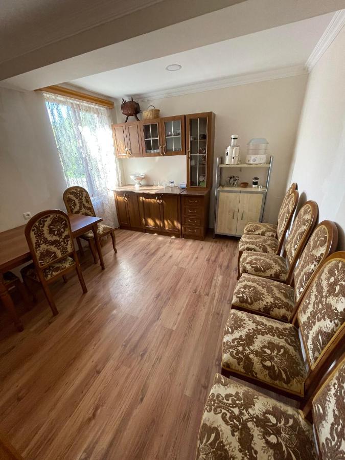 Blue Guest House Samtredia Dış mekan fotoğraf