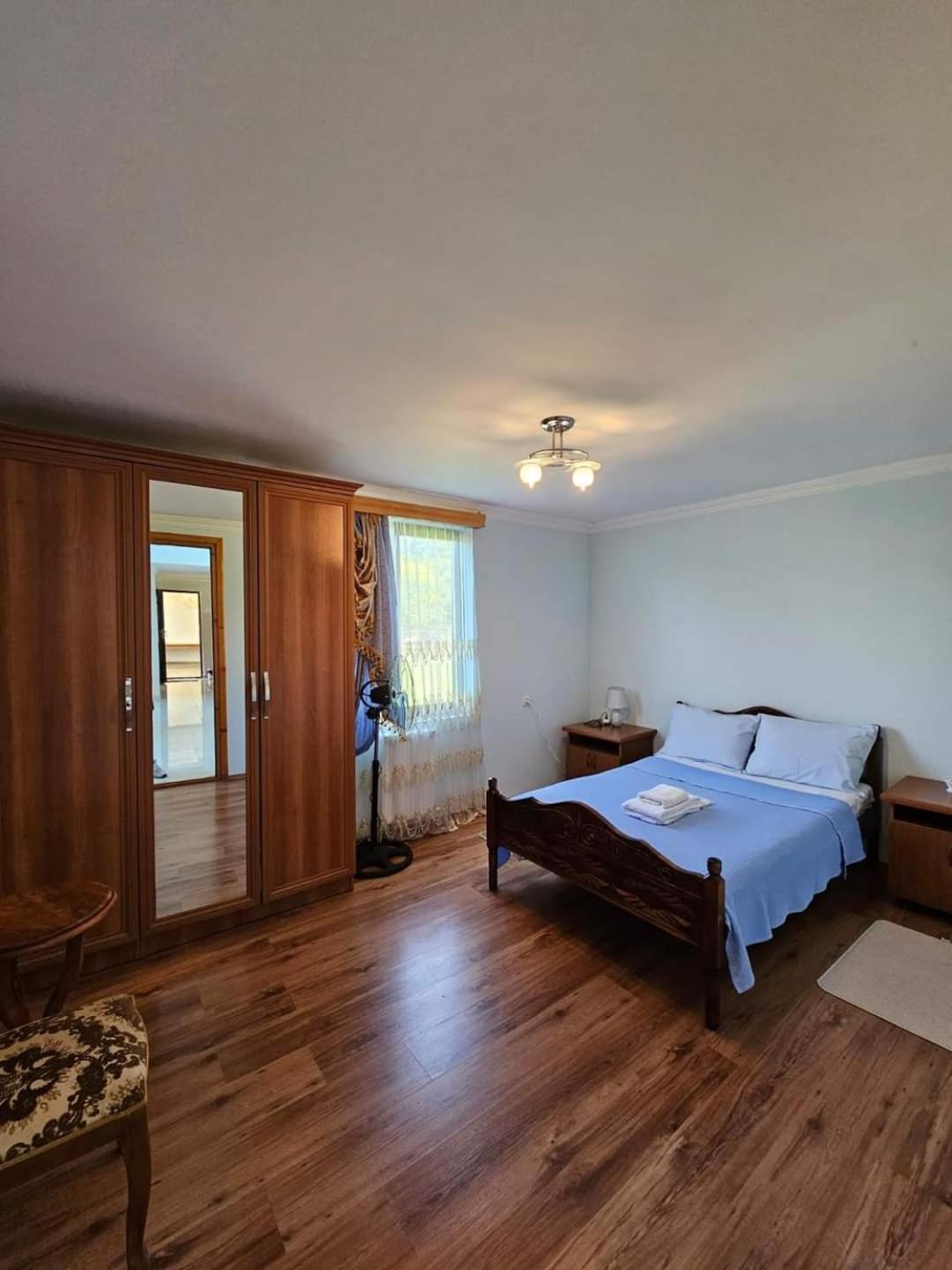 Blue Guest House Samtredia Dış mekan fotoğraf